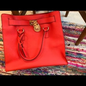 Michael Kors Hamilton Bag in Mandarin